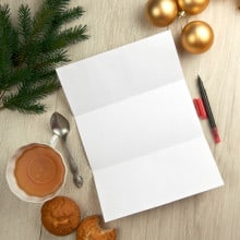 Writing Christmas NewsLetter Hybrid